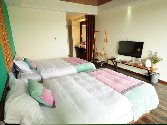 无敌海景榻榻米双床房