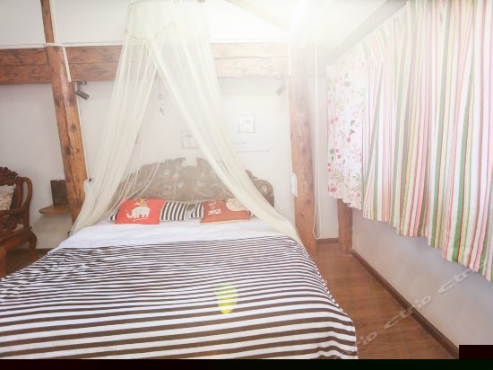 星空浪漫大床房