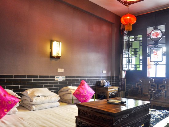 豪华民俗大炕房