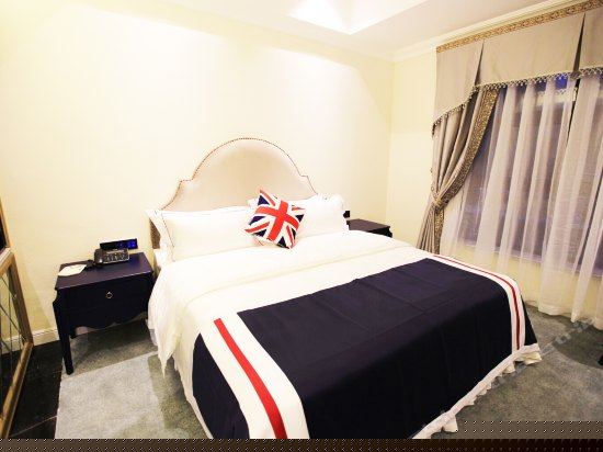 恋上英伦大床房