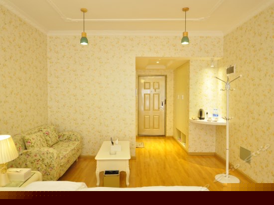 浪漫田园风大床房