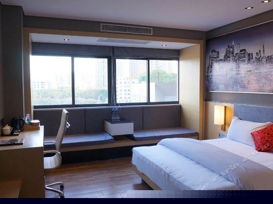 豪华单人景观房