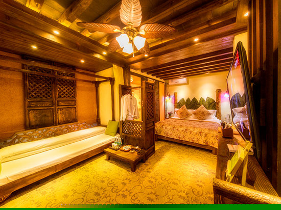 四号店温馨家庭房