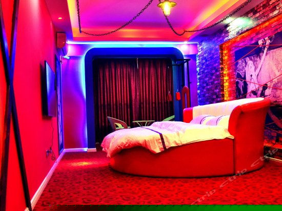 禁欲天使主题房