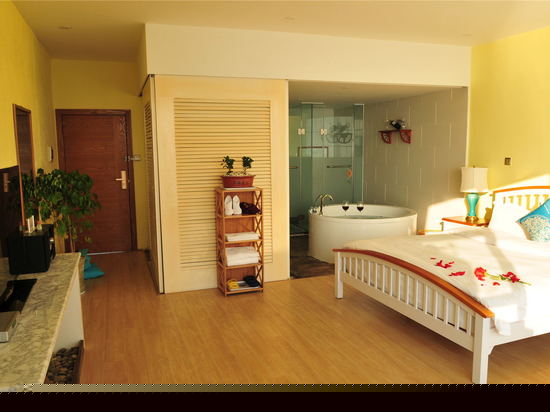 独立露台海景大床房