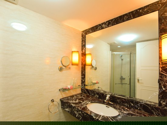 高级海景大床房