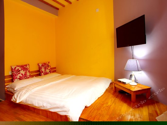 榻榻米舒适大床房