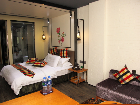 途窝拾光大床房