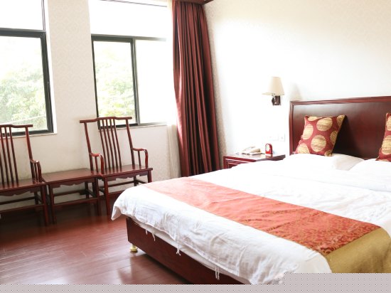 园林景观大床房