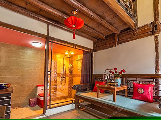 复式阁楼大床房