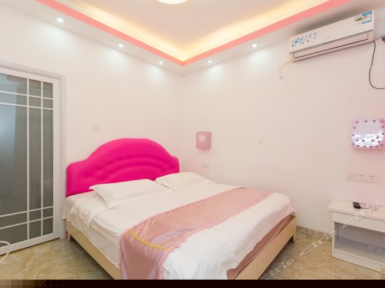 精品主题园景三室一厅