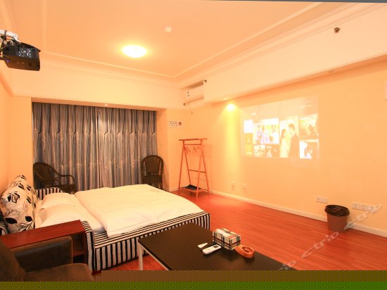 欧式时尚大床房