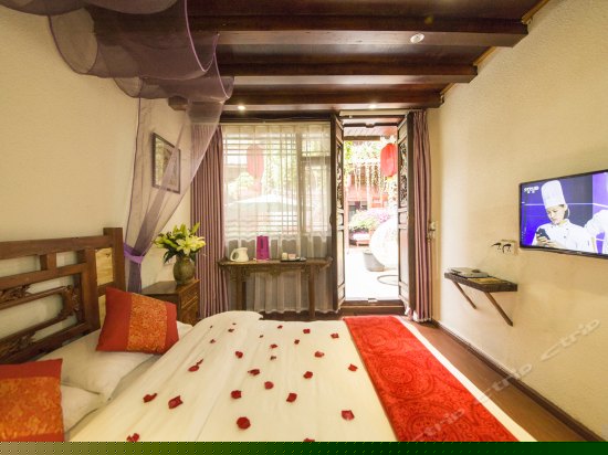 106一生所爱 大床房