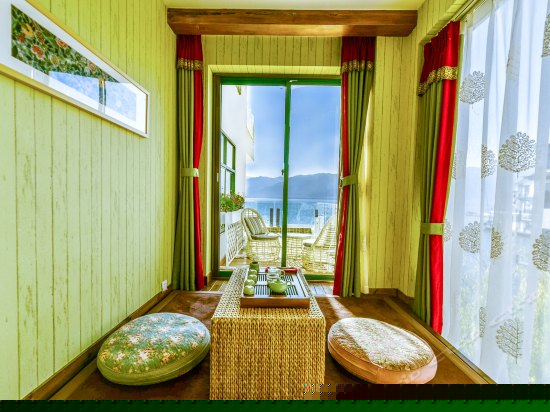 泰式豪华海景家庭房