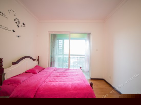 洱海天域国际公寓三房两厅两卫三阳台