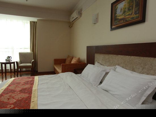 商务大床间(内宾)