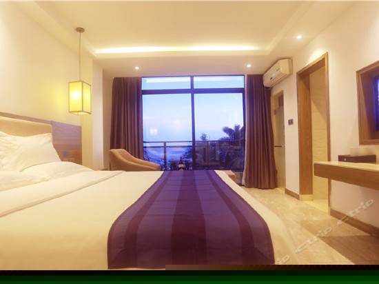 豪华海景大床房