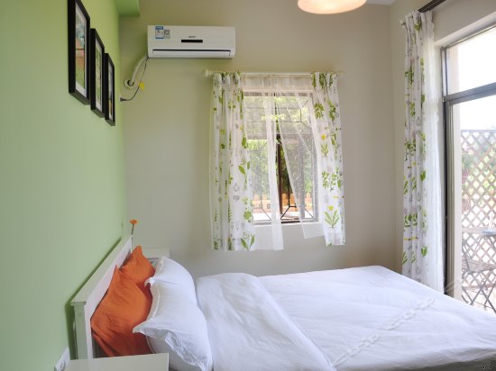 阳台山景大床房