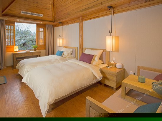 静穆豪华阳光标准间