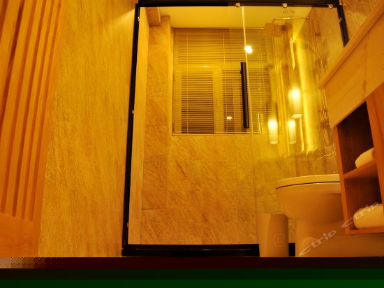 豪华亲子大炕房