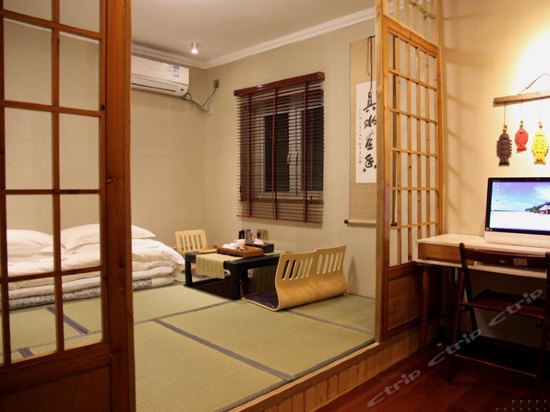 芝兰香室榻榻米三人家庭房