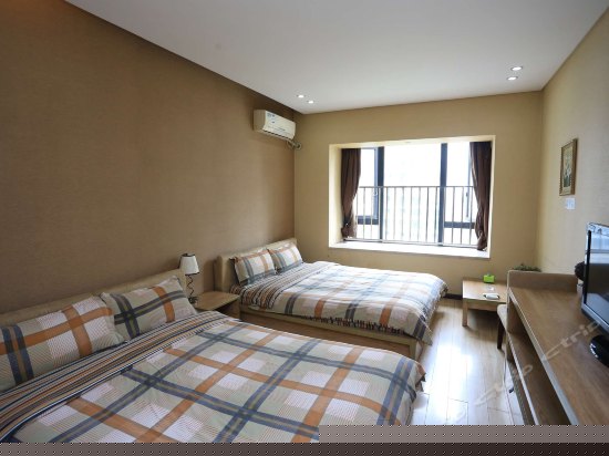 城市浪漫格调双床房