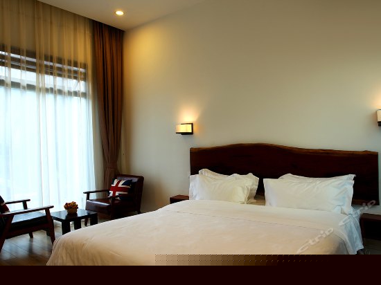 不二（园景大床房）