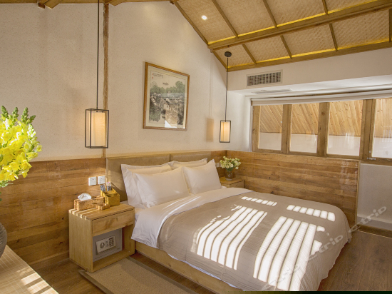 晓风迷月（复式大床房）