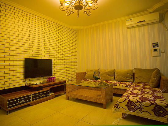 舒适小海景2室1厅