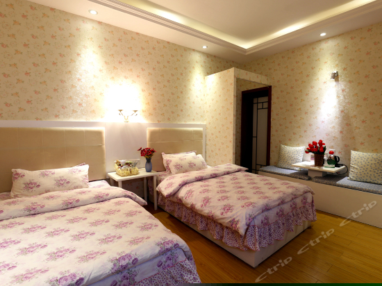 温馨蔷薇双床间