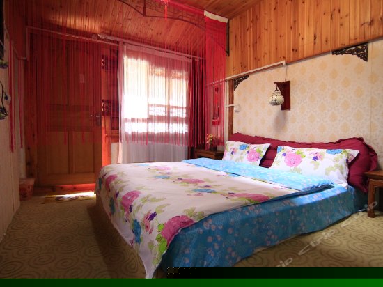 浪漫满屋榻榻米大床房