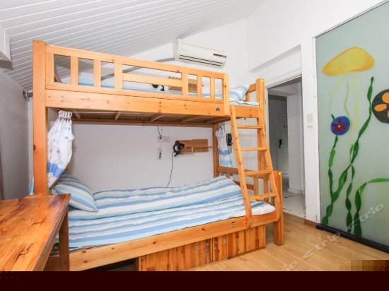 四人间(床位房)