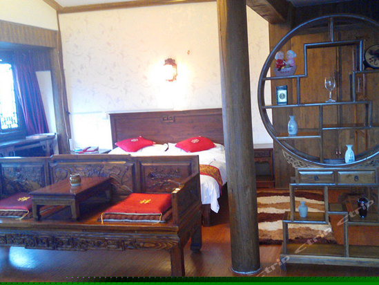 二楼观景大床房