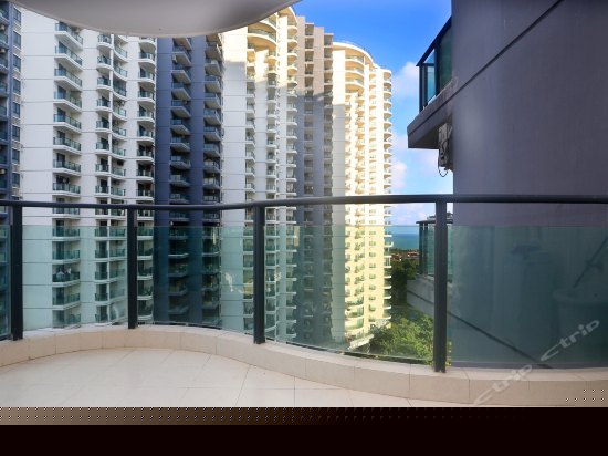 看海景观大床房