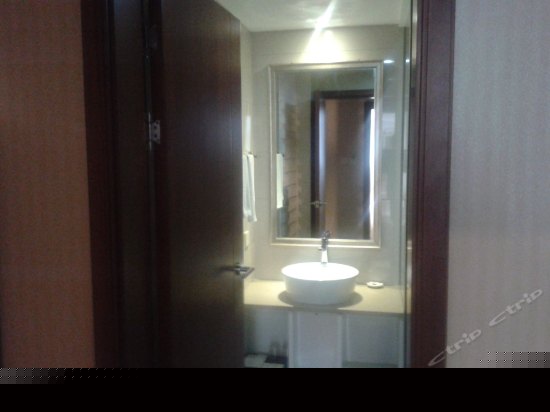 豪华行政商务单间