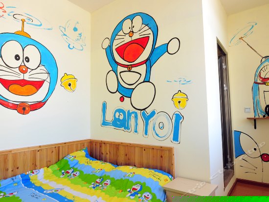 哆啦A梦主题房