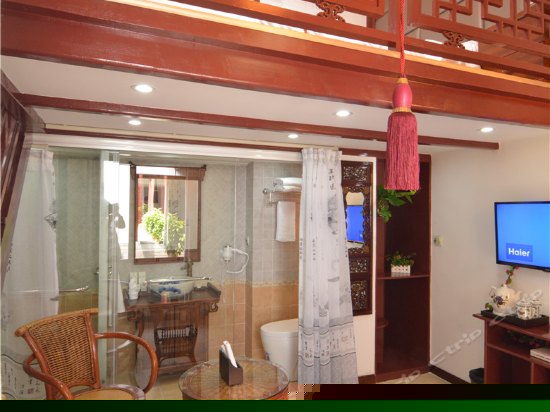 江南春(特色阁楼房)