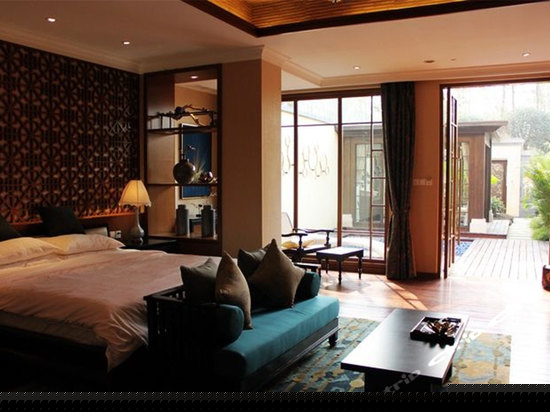 主题式庭院大床房