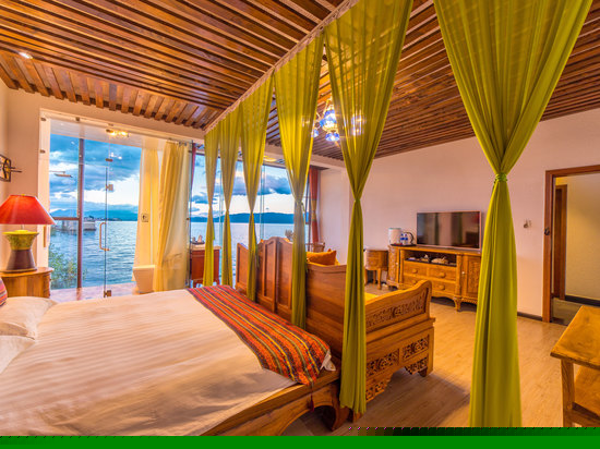 尘外·180°豪华海景大床房