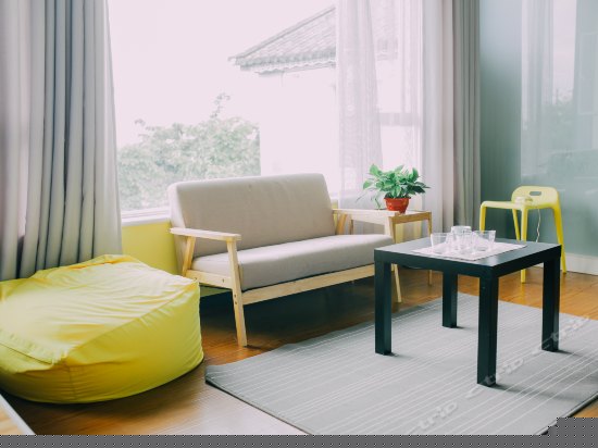 西窗零号超大榻榻米风景间