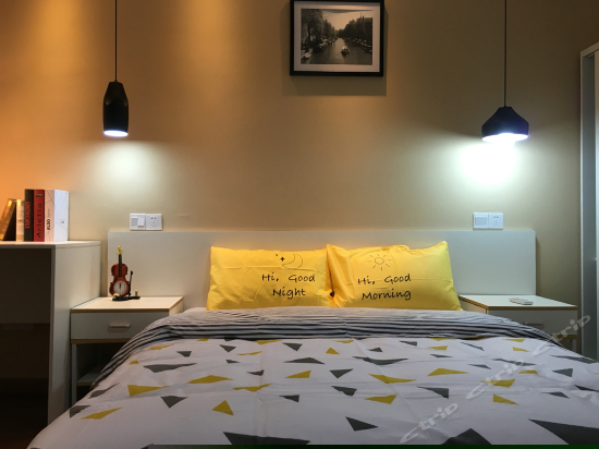 梦幻涟漪湖景房