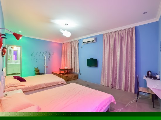 漫旅温馨家庭房