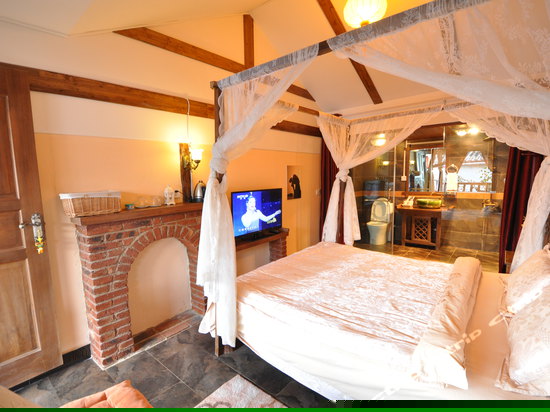 温馨大床房（捌月）