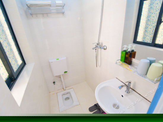 阳台园景大床房