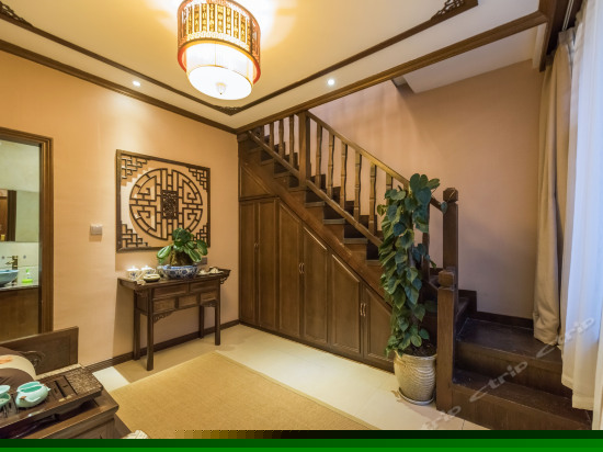 兰芯主题空中花园复式大床房