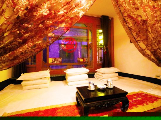 全家福大土炕房