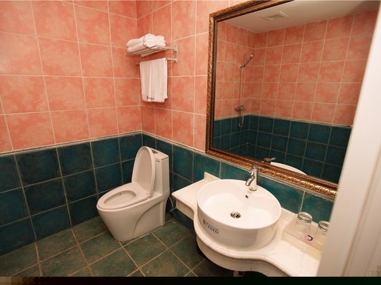 情侣主题圆床房