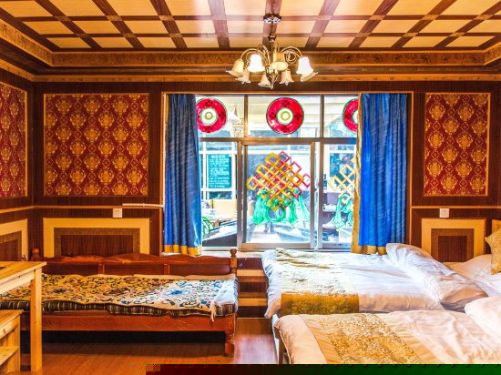 藏式舒适三人间