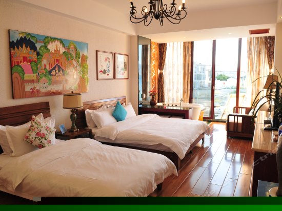 聆山水露台亲海家庭房