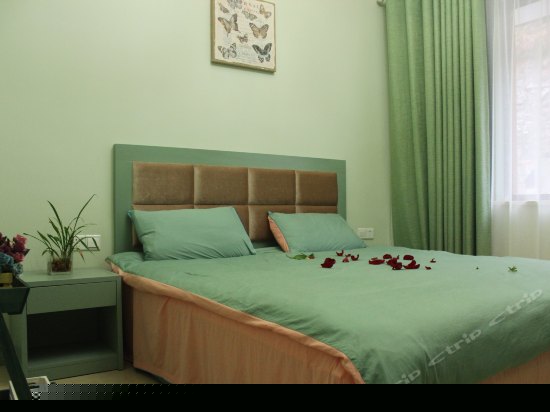 温馨单间大床房